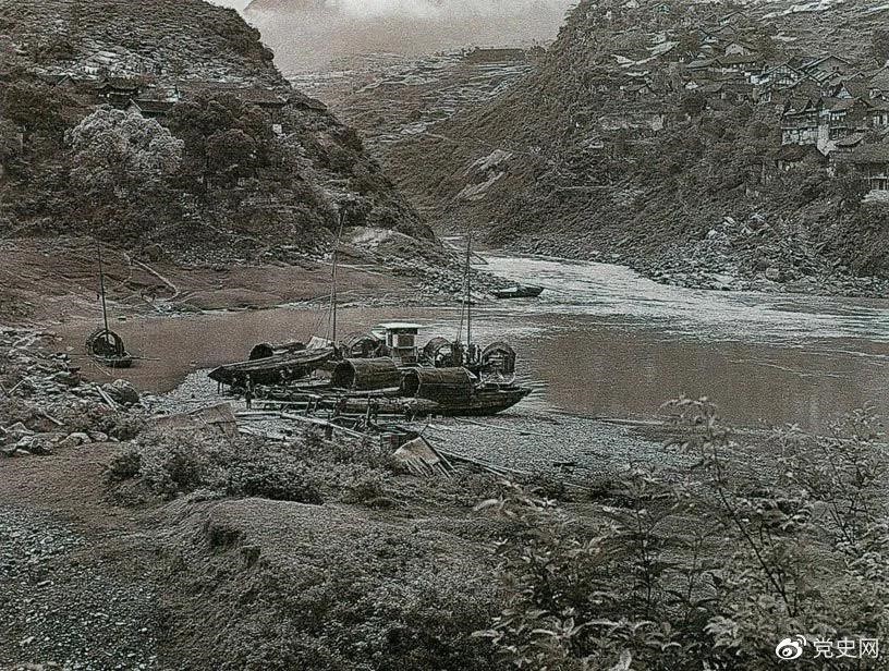 1935年3月21日至22日,紅一方面軍四渡赤水的渡口之一——二郎灘渡口。